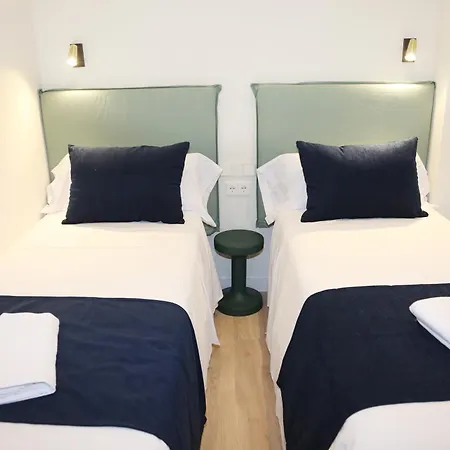 Piso Boutique Frente Al Casco Viejo De * בילבאו