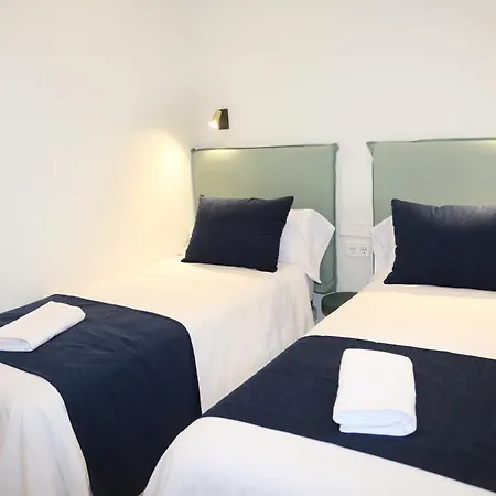 Daire Piso Boutique Frente Al Casco Viejo De *